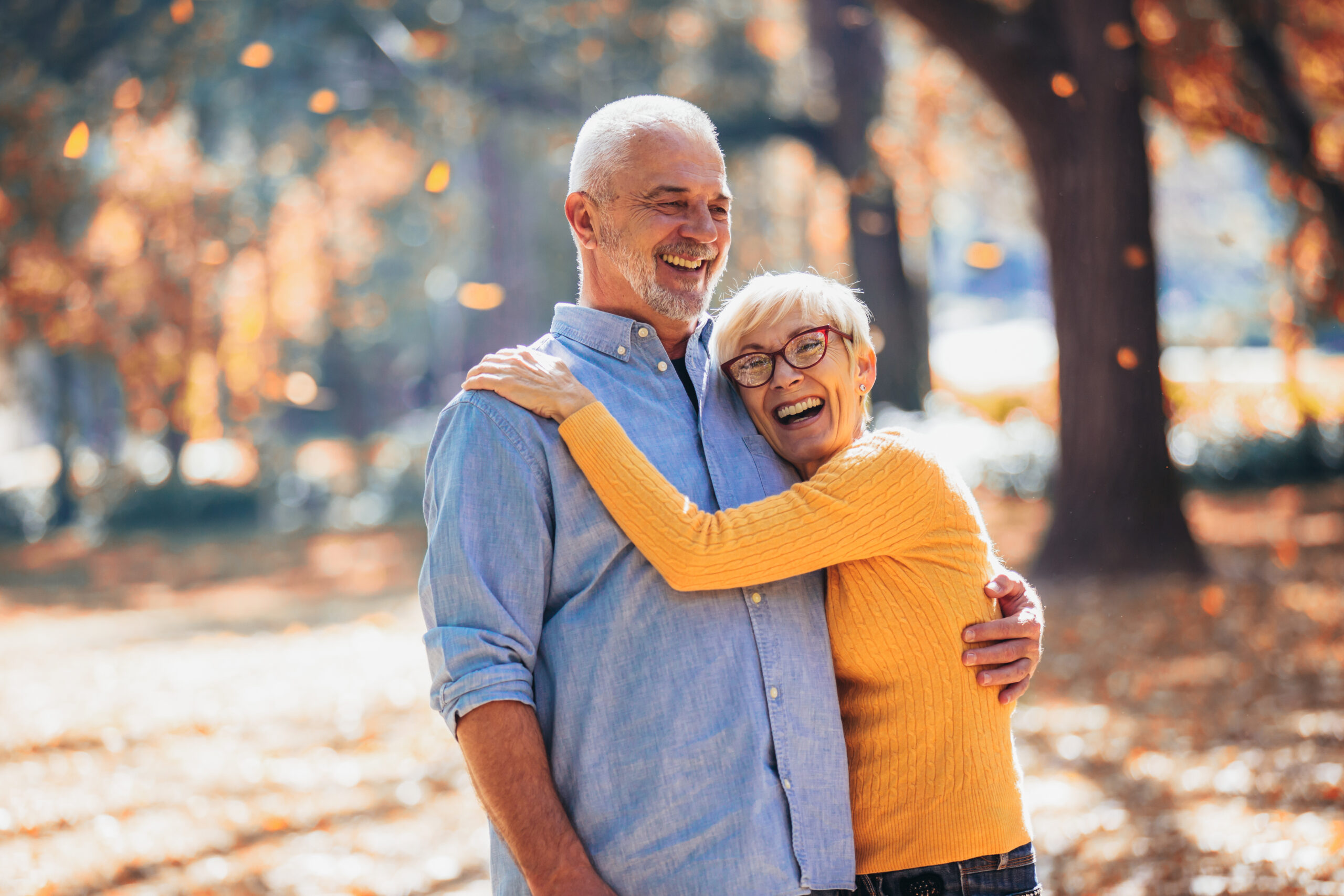 The best fall activities for seniors in assisted living