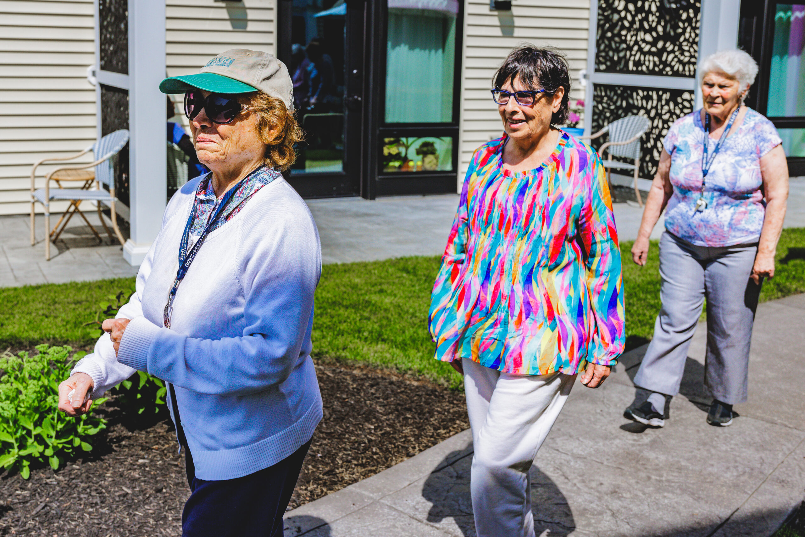 Benefits of a Group Walking Program for Seniors